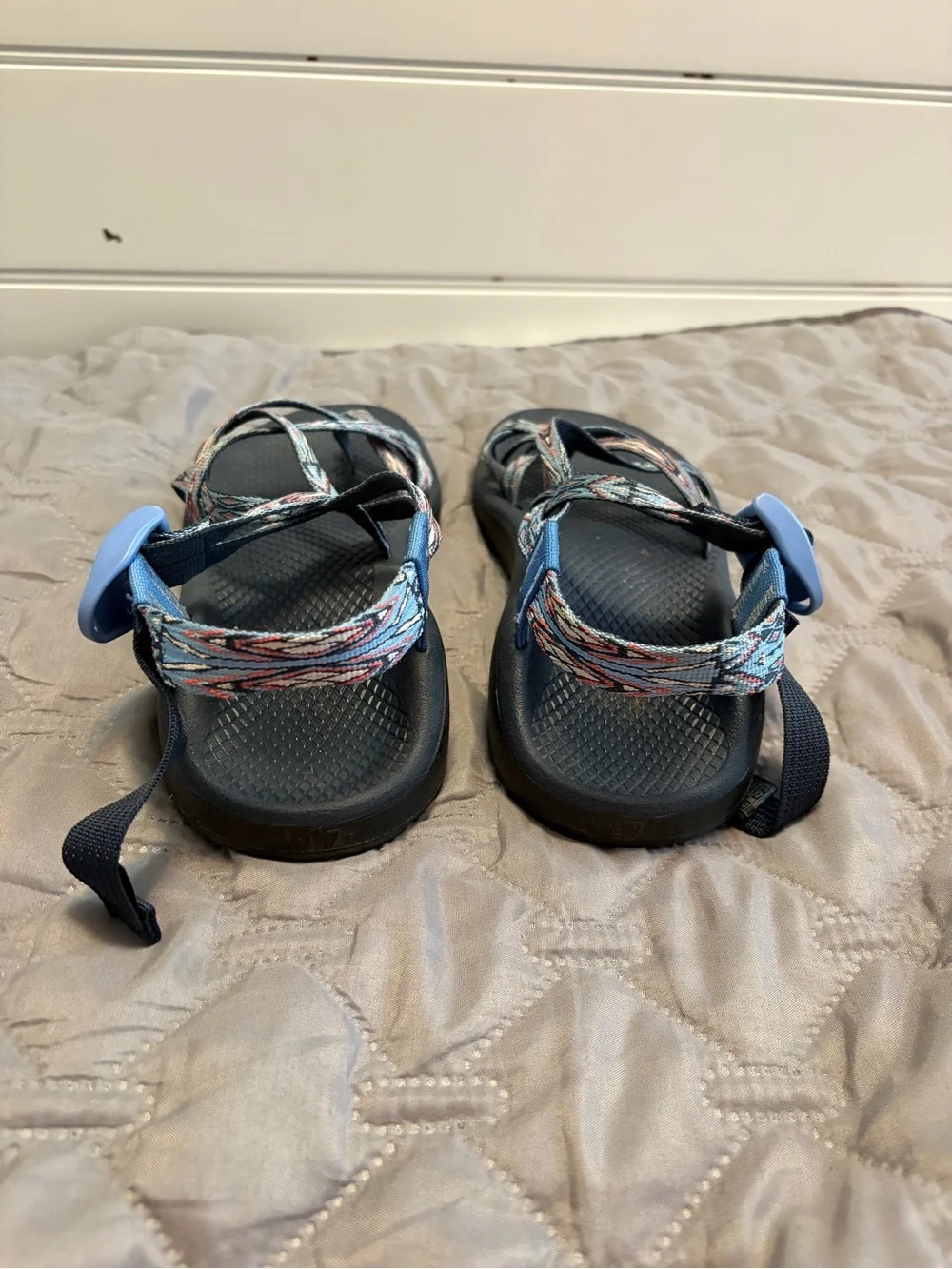 Chaco Women's Strappy Outdoor Sandals in Black with Multicolor Weave